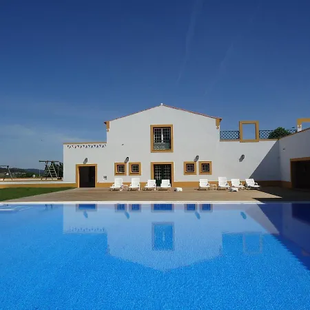 Hotel Segredos De Vale Manso 4*