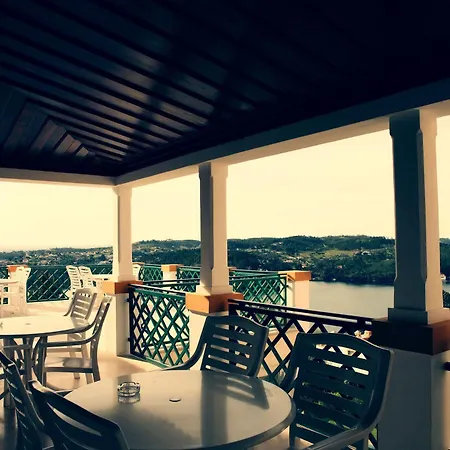 Segredos De Vale Manso 4* Martinchel