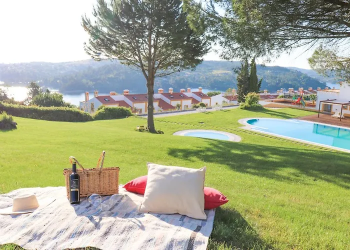 Segredos De Vale Manso מלון 4*