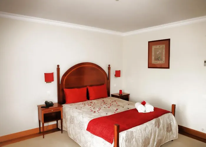 מלון Segredos De Vale Manso אברנטש