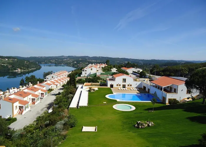 Segredos De Vale Manso מלון 4*