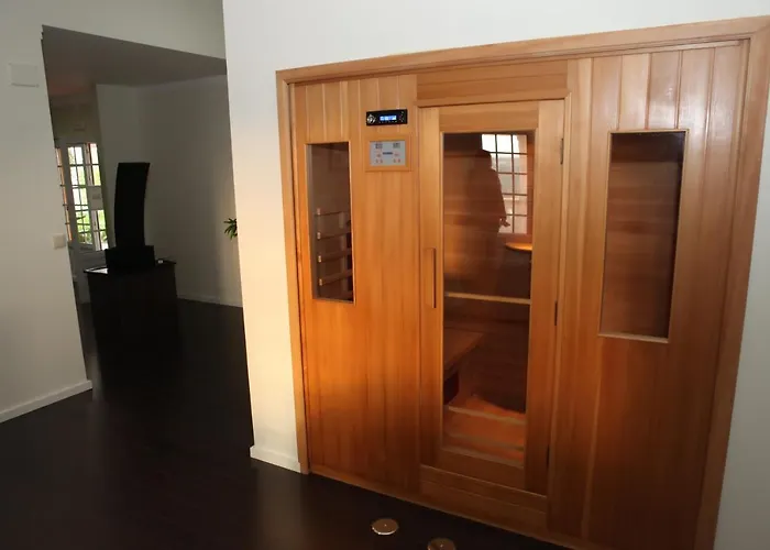 Segredos De Vale Manso 4* אברנטש