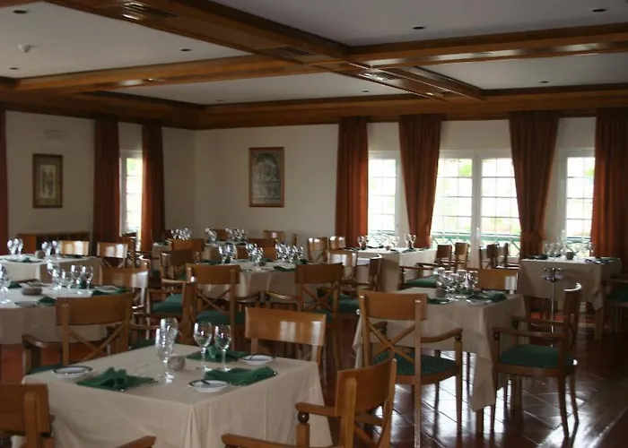 Segredos De Vale Manso 4* אברנטש