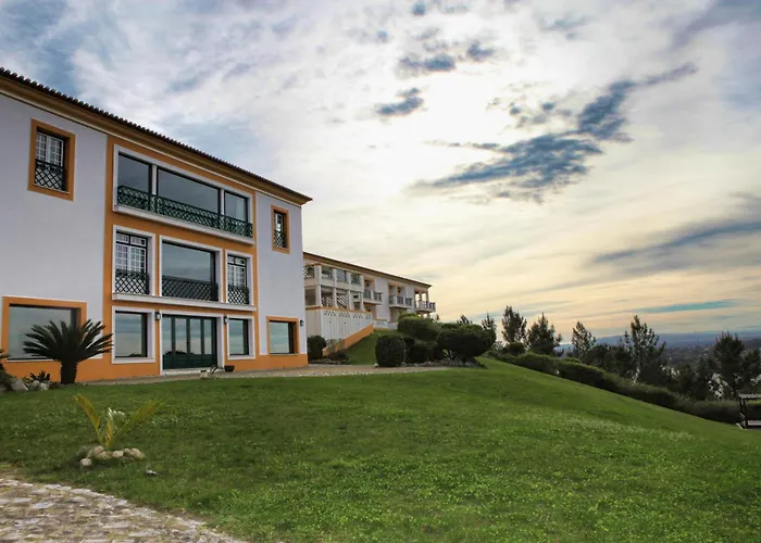 Segredos De Vale Manso מלון