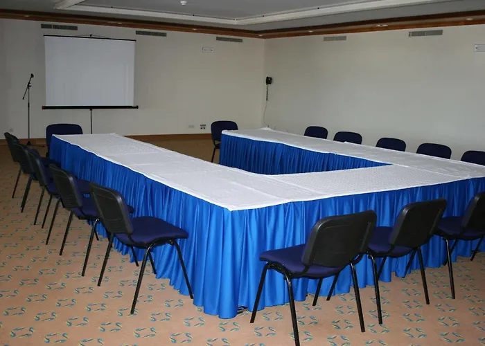 Segredos De Vale Manso 4* אברנטש